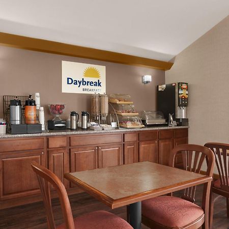 Days Inn By Wyndham Middletown New Hampton Екстер'єр фото